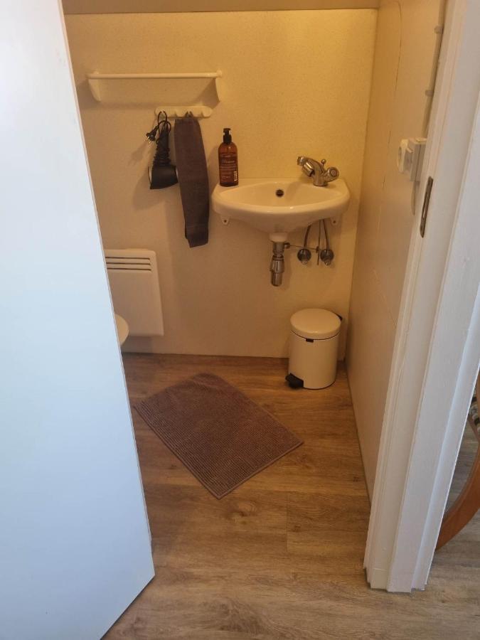 Flaga 2 Guesthouse Hrifunes Bagian luar foto