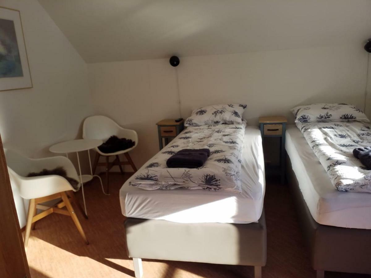 Flaga 2 Guesthouse Hrifunes Bagian luar foto